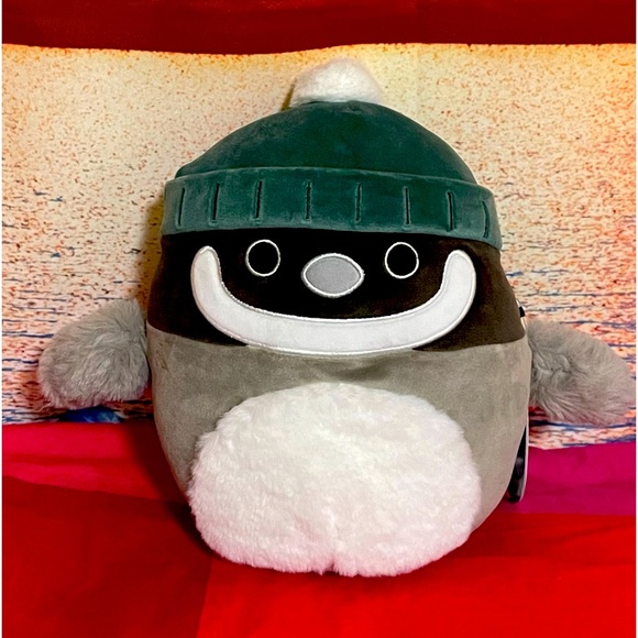 Gertrude the Canadian Goose - Picture 1 of 5